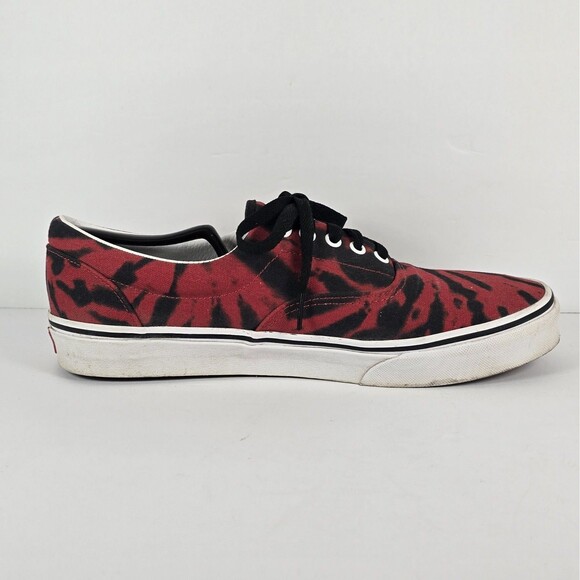 VANS Red and Black Tie Dye Skate Sneakers Shoes Men's Size 11 - Picture 2 of 8